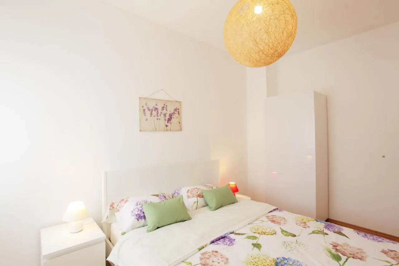 Apartment Maria Medulin Croatia