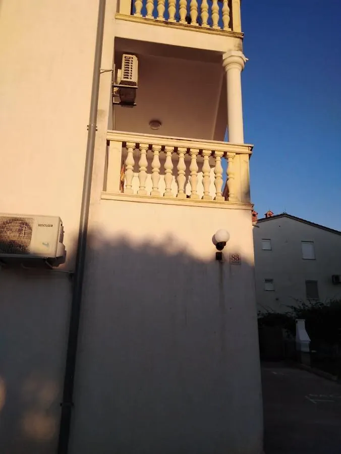Apartment Maria Medulin